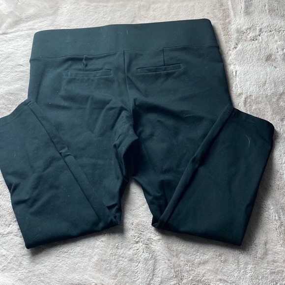 Torrid Black Ponte Pixie Pant 1 - Picture 10 of 11